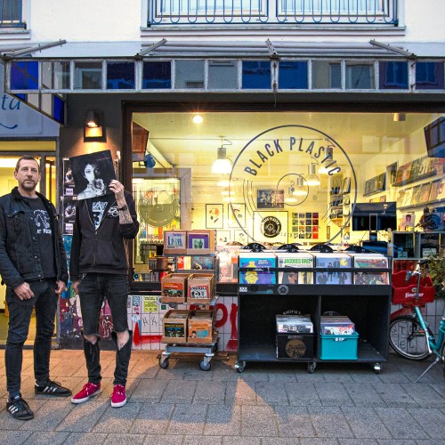 IGV Black Plastic 2023 223966 RET